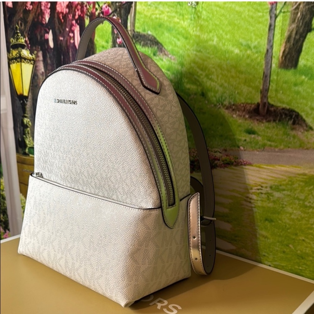 Michael Kors White Monogram Backpack Dome-Shaped Design NWT ( No Box ) Sheila - Picture 7 of 17